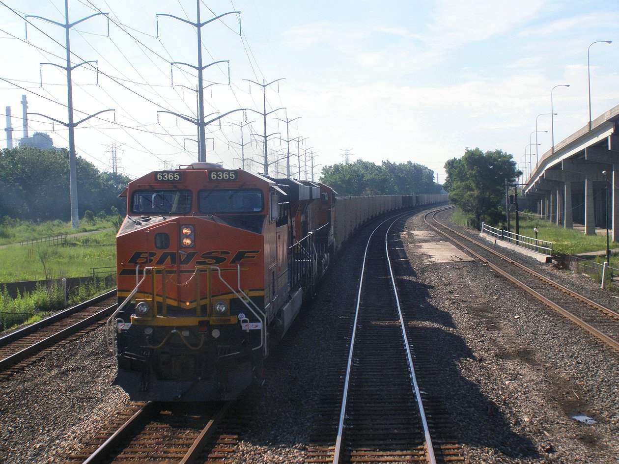 5 ways freight railroads serve you during a pandemic - Texas Rail Advocates